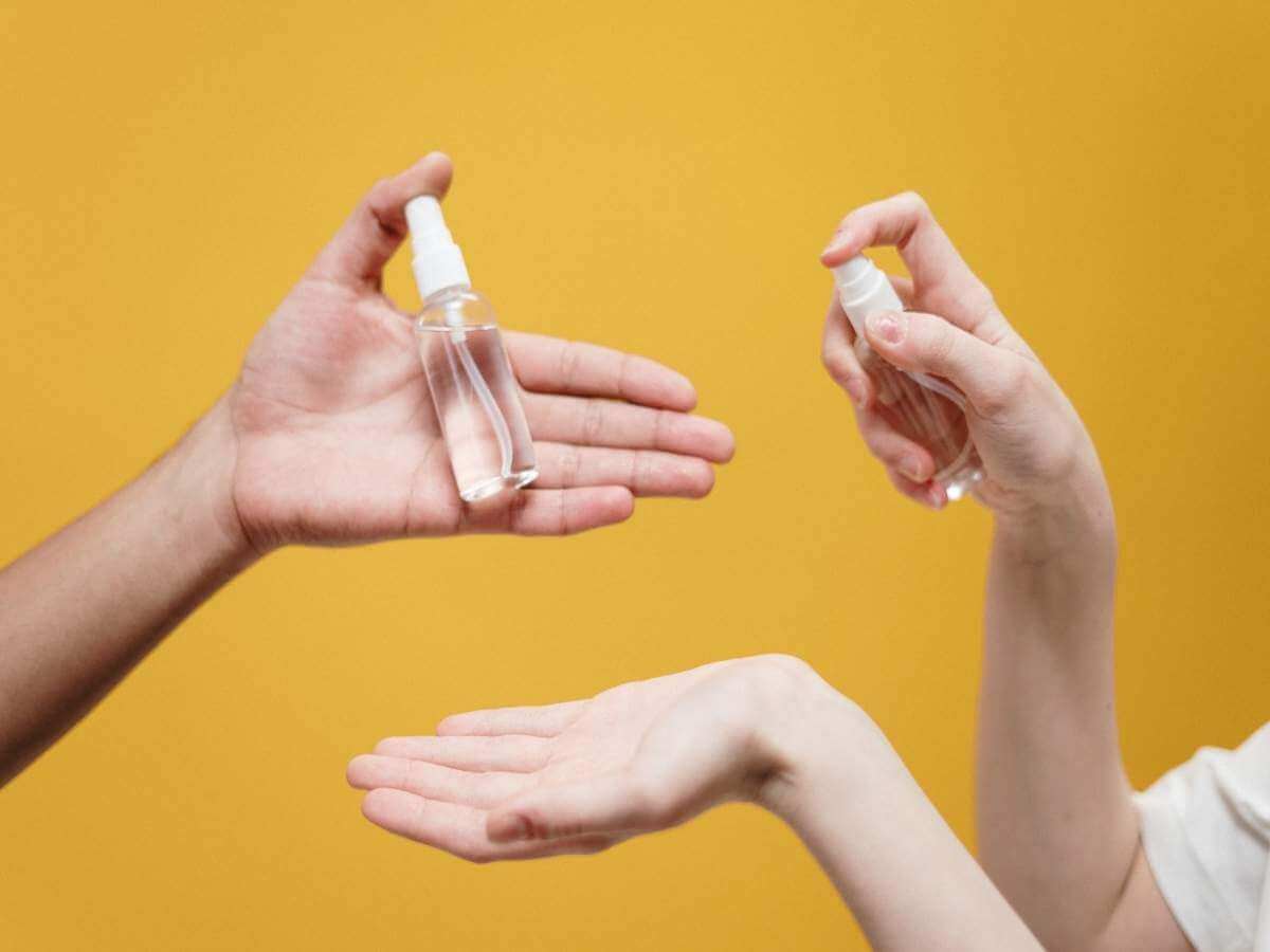 How to Use Hand Sanitizer Effectively